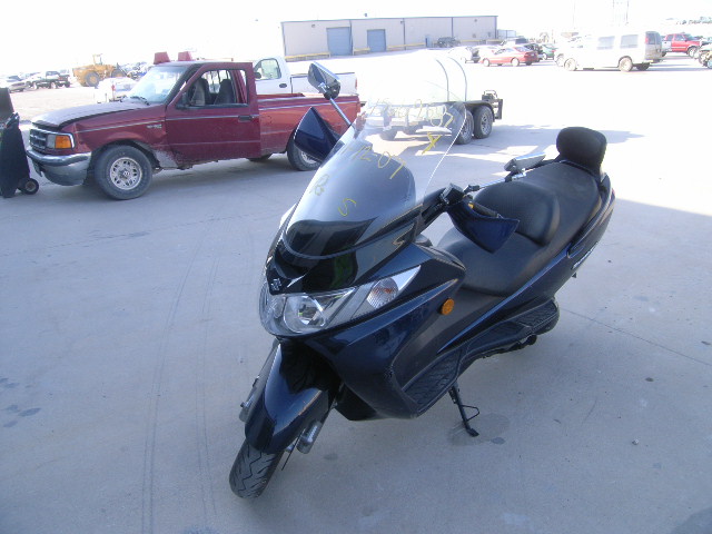 Suzuki AN400K