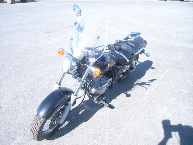 Suzuki GZ250
