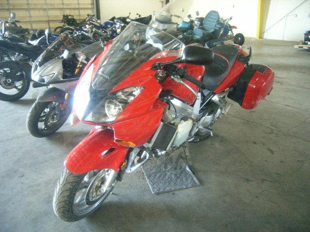Honda VFR800 (INTERCEPTOR)