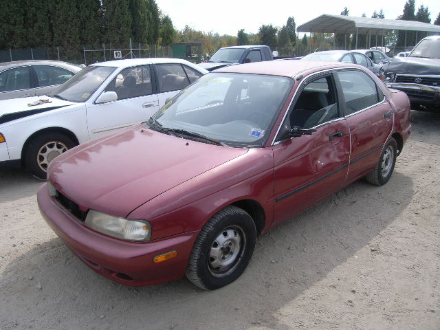 Suzuki Esteem