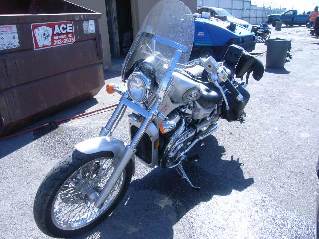 Suzuki VS800GLK