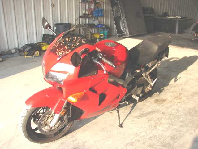 Honda VFR800Fi (INTERCEPTOR)