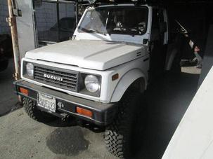 Suzuki Samurai