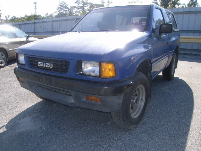 Isuzu Amigo