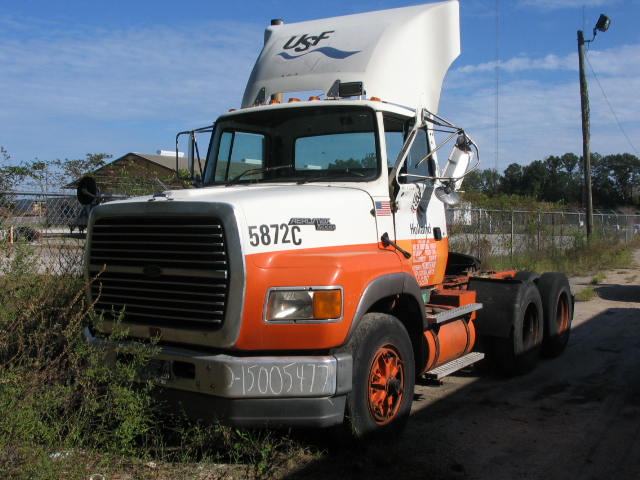 Ford LA9000
