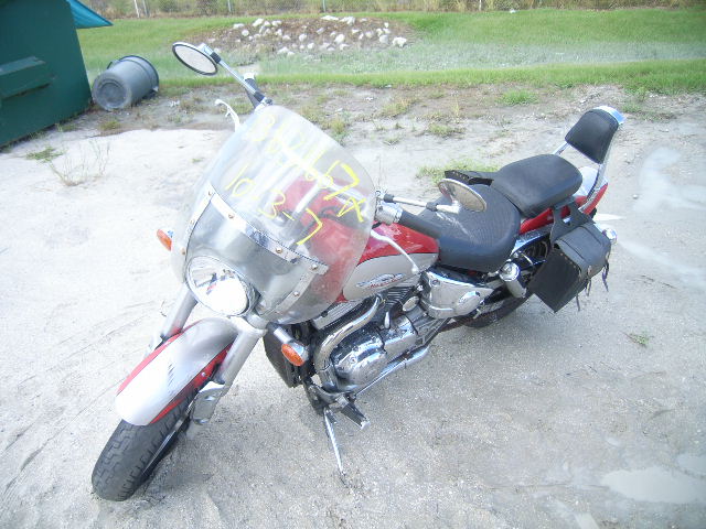 Suzuki VZ800