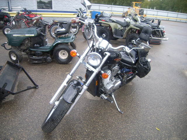 Honda VT600C (SHADOW VLX)