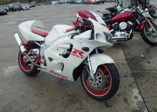 Suzuki GSX-R750