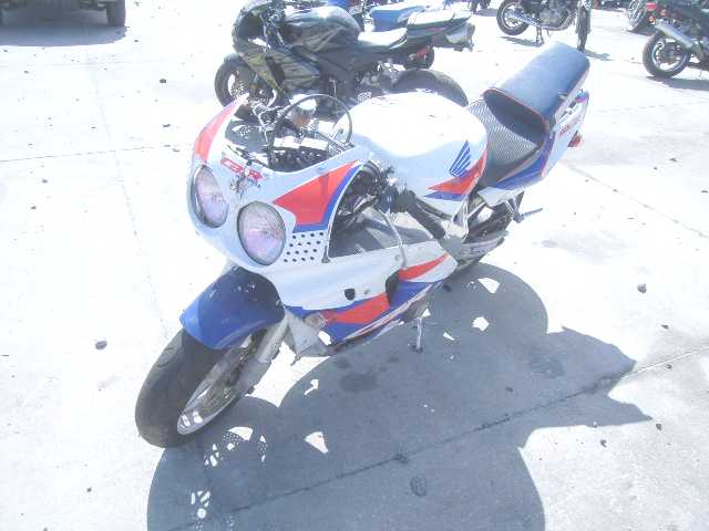 Honda CBR900