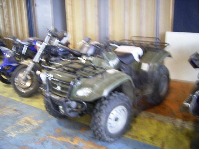 Suzuki LT-A400F/LT-A400FZ