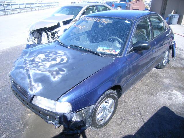 Suzuki Esteem