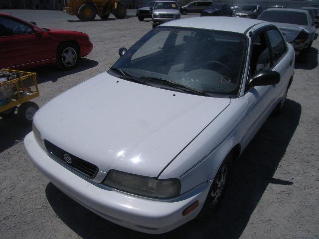 Suzuki Esteem