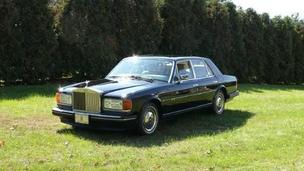 Rolls-Royce Silver Spirit