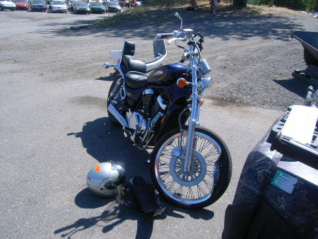 Suzuki VS800