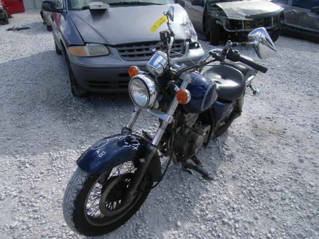 Suzuki GZ250K