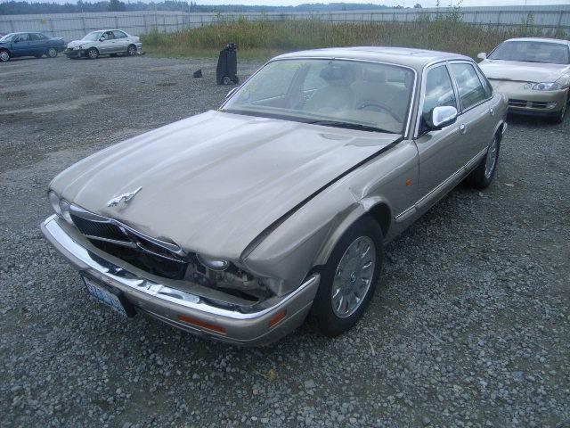 Jaguar XJ12