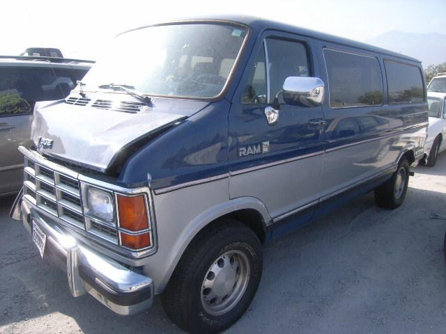 Dodge Ram Wagon