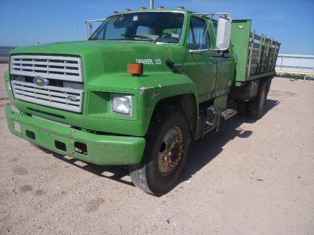 Ford F-700