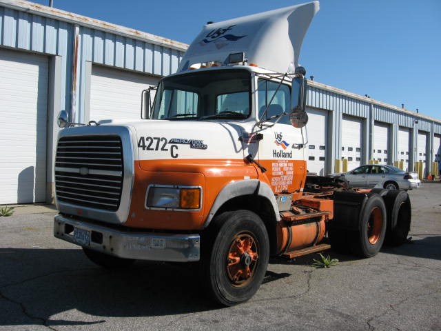 Ford LA9000