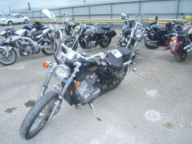 Honda VT600C (SHADOW VLX)