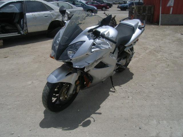 Honda VFR800A (INTERCEPTOR)