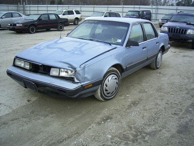 Pontiac 6000