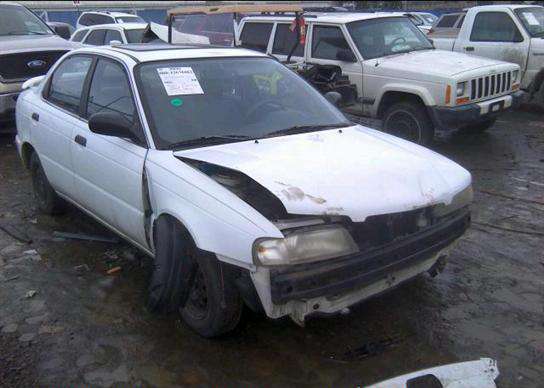 Suzuki Esteem