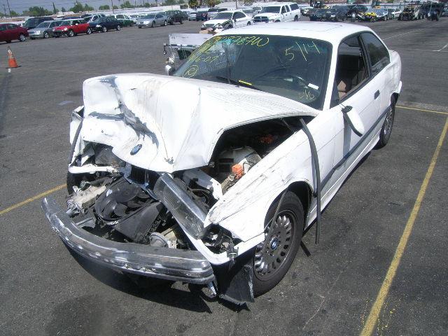 BMW 318iS