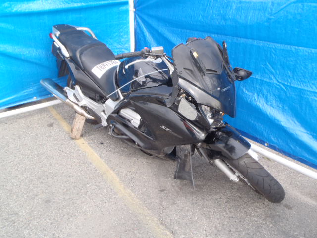 Honda ST1300A