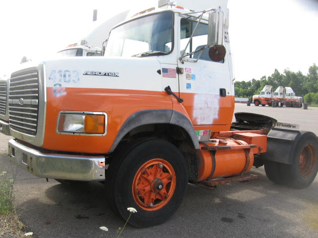 Ford LA9000