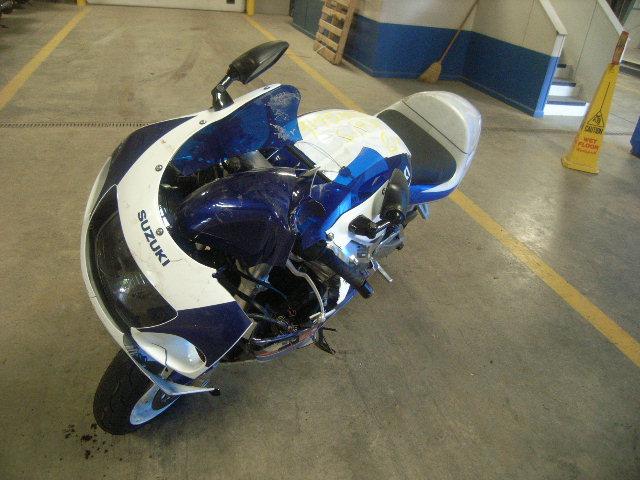 Suzuki GSX-R750