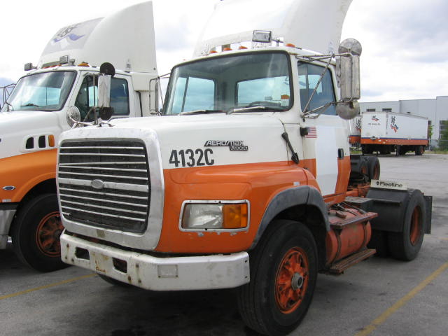 Ford LA9000