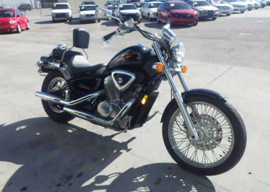 Honda VT600C (SHADOW VLX)
