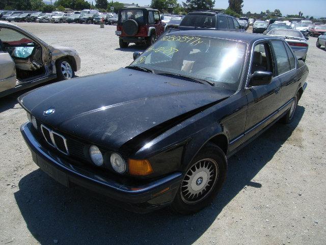 BMW 735i