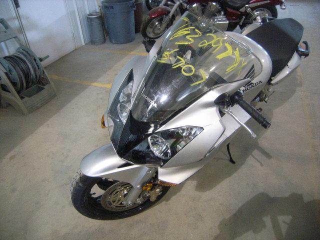 Honda VFR800A (INTERCEPTOR)