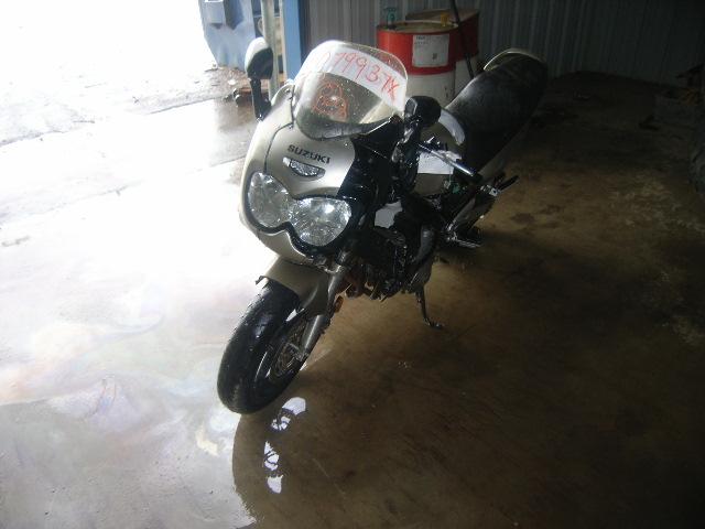 Suzuki GSX750F