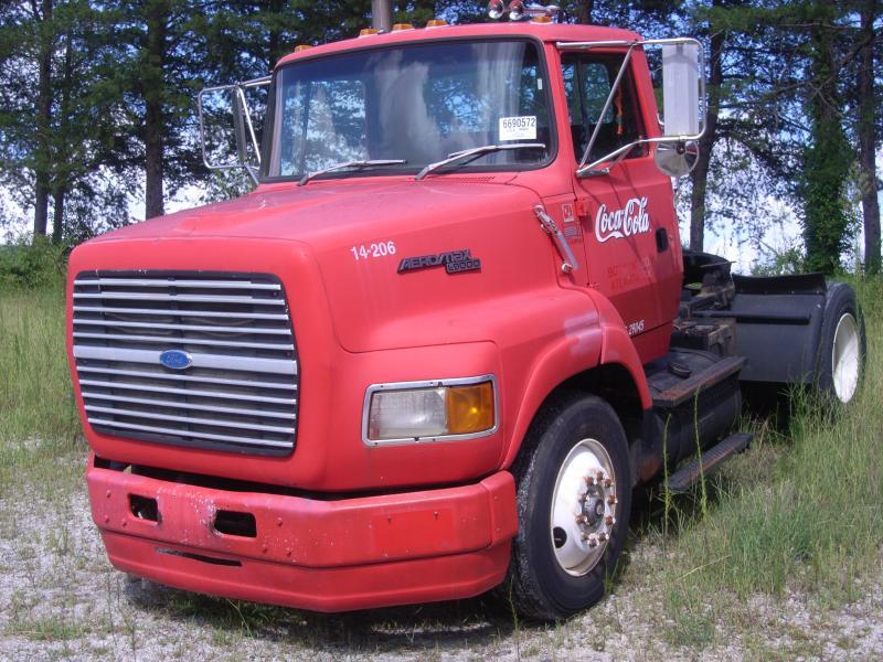 Ford LA9000