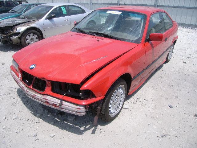 BMW 318iS