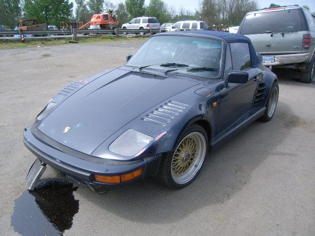 1985 PORSCHE 911