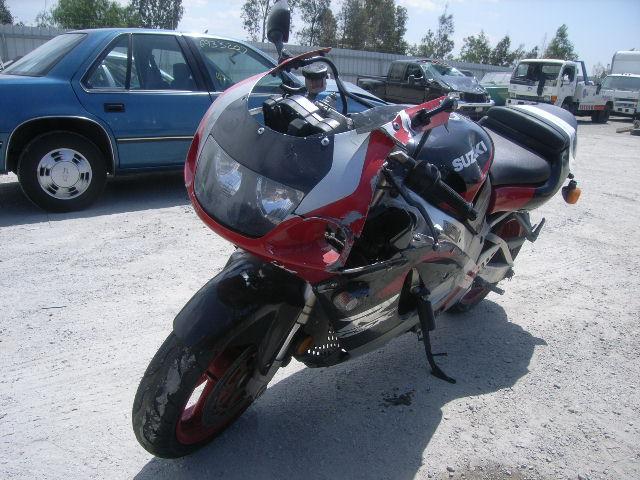 Suzuki GSX-R750