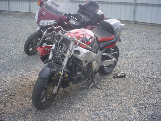 Suzuki GSX-R750