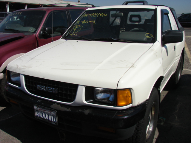 Isuzu Amigo