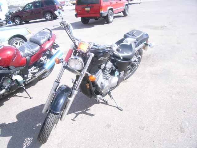 Honda VT600C (SHADOW VLX)