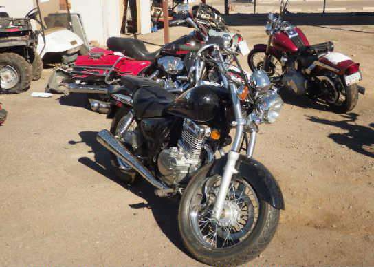 Suzuki GZ250