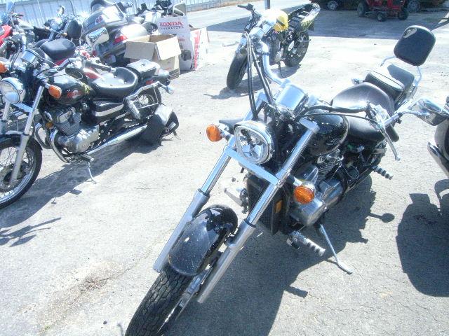 Honda VT600C (SHADOW VLX)
