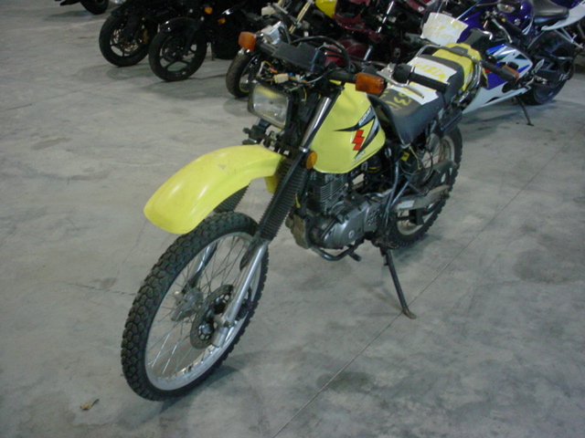 Suzuki DR200SEK