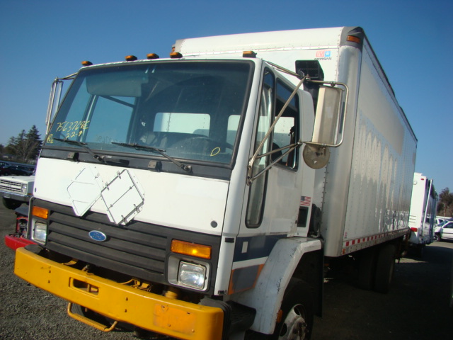 Ford CF7000