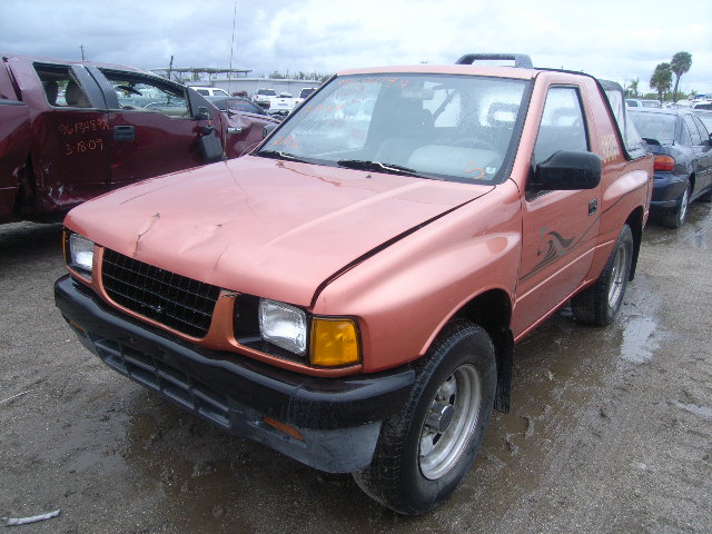 Isuzu Amigo