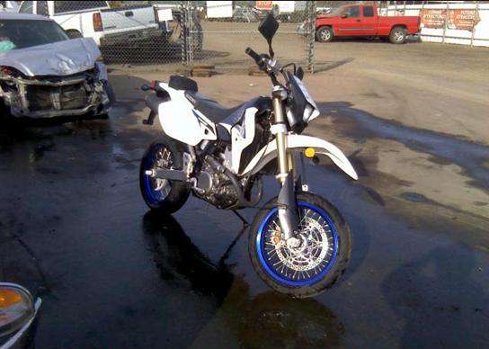 Suzuki DR-Z400SML