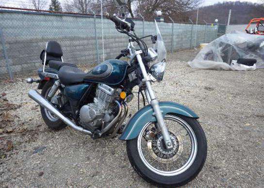 Suzuki GZ250